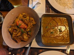 Aloo Gobi (left) and 4 daal (right) at INDIkitchen in Quarteira