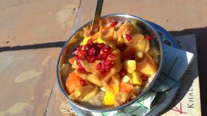 90 Inr mixed fruit soy porridge at The Juice House in Rishikesh