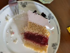 Kirsch Sauerrahm Torte at Cafe Hibiskus in Cologne