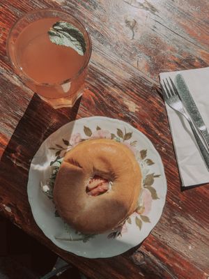 Vegan Tuna Bagel at Cafe Rotkehlchen - Venloer Str in Cologne