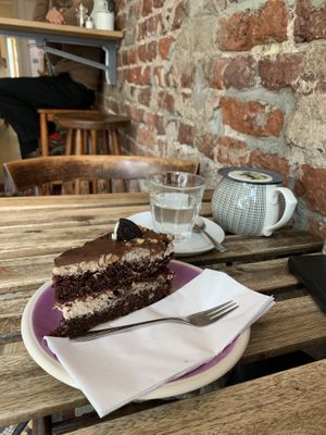 Oreo Torte at Cafe Rotkehlchen - Venloer Str in Cologne