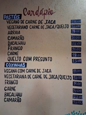 Algumas opções do cardápio at Acaraje da Cida e Lanchonete in Prado