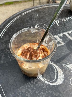 Almond milk cappuccino   at Le Jardin des Thés, La Suite in Cahors