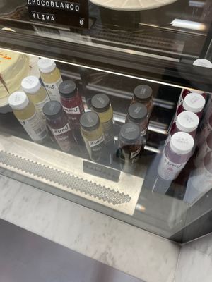  at MÖOI Petit in Madrid