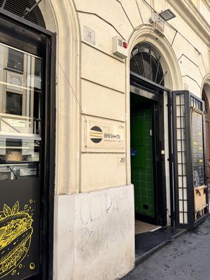 Street view   at Banh Mi Vietnamese Street Food in Rome