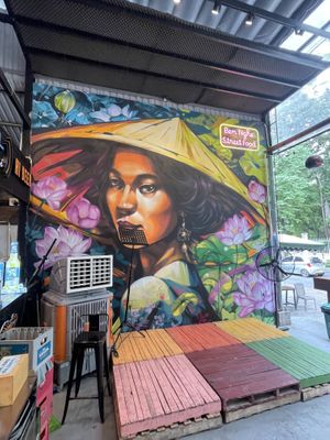 Located in the row of this painting   at Mang Munch in Ho Chi Minh City