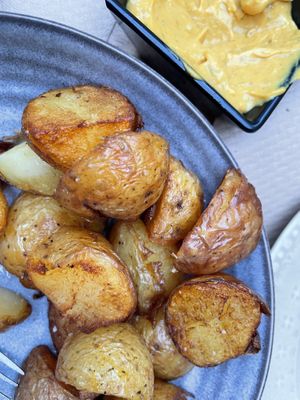 Bravas con una salsa espectacular!!    at Restaurante Atalaya in Torla-ordesa