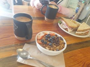 "The Good Bowl" smoothie bowl and oat latte at Brevada in Klamath Falls