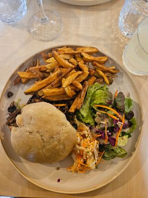 Bao et frites 👌 at Roots Cafe in Chambery