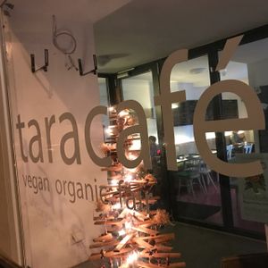 store front at Taracafe in Regensburg