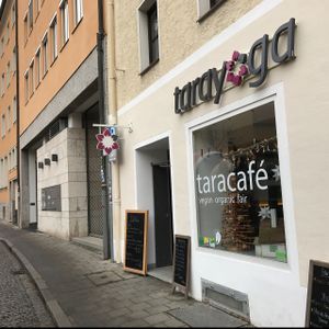 outside at Taracafe in Regensburg