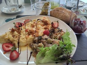 Omelette at Esplanada Dark in Pico
