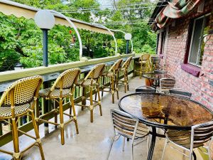Upper patio at Greenleaf Restaurant in Ashland