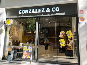 Entrance at Gonzalez & Co Les Corts in Barcelona