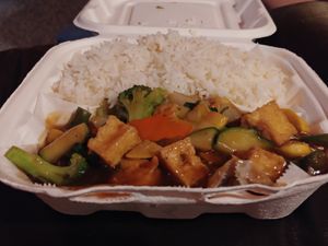 Thai Basil tofu at Tangerine Cafe in Cary