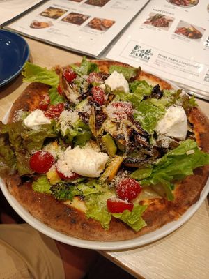 Excellent roasted vegetable pizza, with good veggie options. at Etranger Narad in Nara