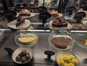 All vegan #Veganuary at Flavour Fields - Galleria Mall in Dubai