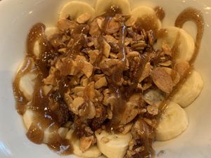 Coconut almond banana chia bowl at LYFE Kitchen - River North in Chicago