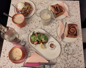 Vegan deliciousness! at neon in Muenster