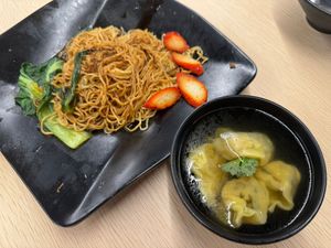 wanton noodles (dry) at Nature Vegetarian Delights 大自然素食餐馆 - Bukit Batok in West Singapore