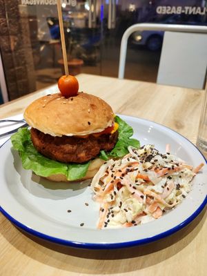 Jackfruit burger at La Maison in Anjuna