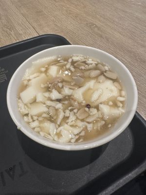   at Xiaonanmen Traditional Soya Bean Jelly & Food - 小南門傳統豆花東門店 in Taipei