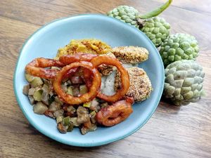  at Ravaz in Saint Denis