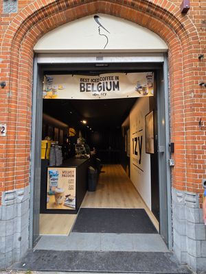 Entrance at Izy Coffee Brugge in Bruges