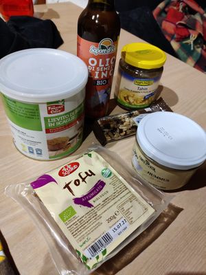 Good assortment at Mondo Vegan in Salo