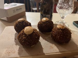 croquetas madrileñas  at Doxa in Madrid