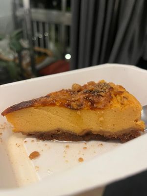 Caramel cheesecake   at Doxa in Madrid