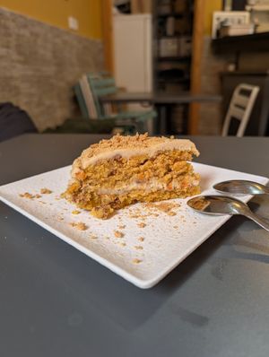 carrot cake at Doxa in Madrid