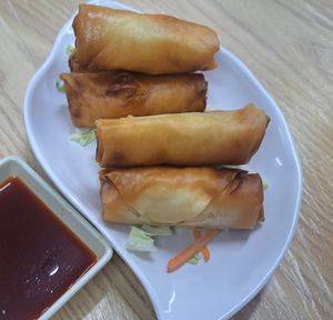 Spring Rolls 春卷 (Photo by Ringo Yeung) at Tin Hau Temple - 大樹下天后古廟齋菜食堂 in New Territories