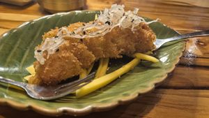 Gebackene Banane at Tokymon Chay in Frankfurt