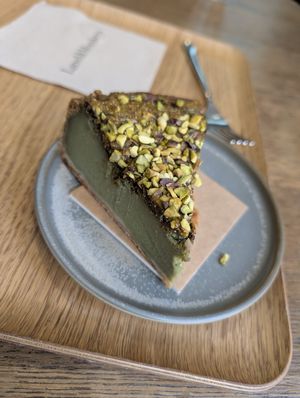 Kuche at Land & Monkeys in Bordeaux