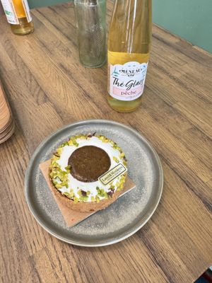   at Land & Monkeys in Bordeaux