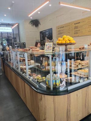  at Land & Monkeys in Bordeaux