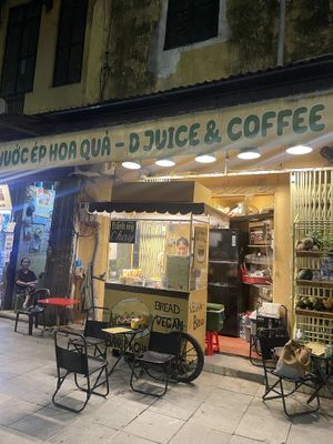 Food stall  at Bánh Mỳ Chay - Vegetarian Bread in Hanoi