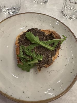 Truffle bruschettaa  at Fieramosca in Rome