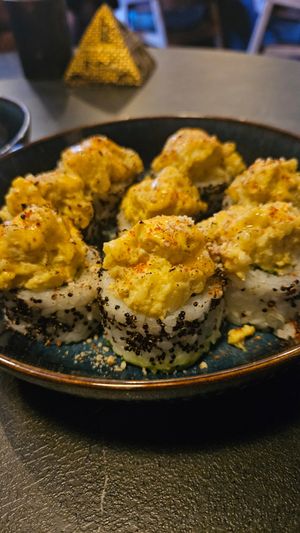 Osiris sushi at Horus Vegan in Recoleta