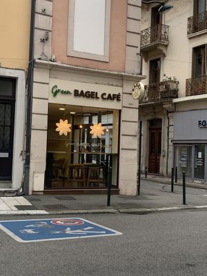 Front of the place  at Green Bagel Café in Aix-les-bains