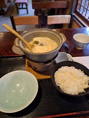  at Shika-Jaya in Hakone