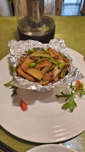 Assorted mushrooms at Yi Pin Qing Lian in Yancheng