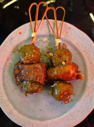 Grilled spinach rice ball+turnip cake skewer: delicious cumin smell at Shu in Collingwood