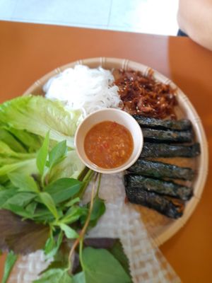 Stinky tofu wrap your own at Tuệ Đạt in Ho Chi Minh City