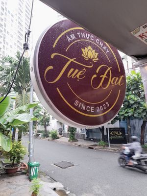 Name at Tuệ Đạt in Ho Chi Minh City