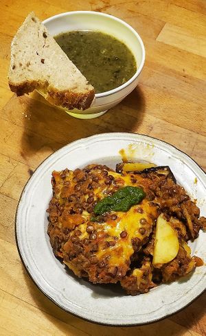 Heart-warming green vegetable soup and cheezy lentil lasagne at Veganarchy in Antwerpen