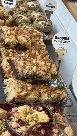 Dessert végétalien   at Elisabeth's in Lille