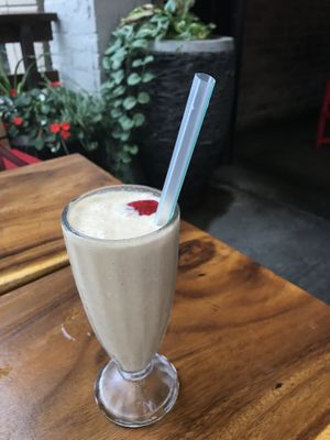 Salted pecan caramel vegan milkshake 🌱🤯🤤 at TownHall in Cleveland