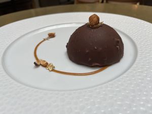 Entremet aux Noisettes  at Le Basque in New York City